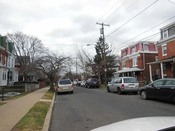 3rd image of 6955 Hegerman St