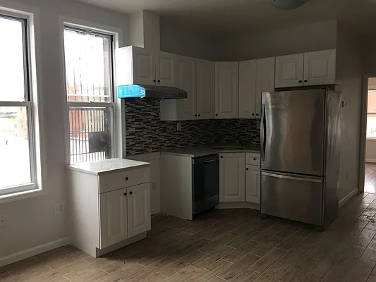 Rented by Newkey Realty LLC | media 13