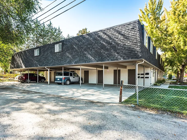1204 S Euclid Ave — Photo 14