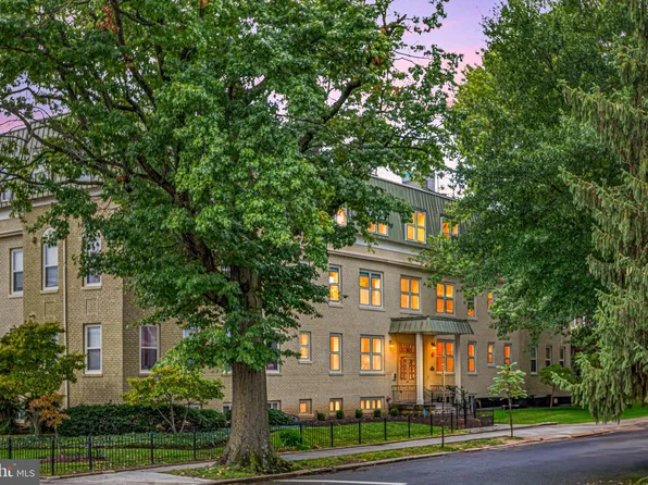 1300 Taylor St NW APT 205, Washington, DC 20011