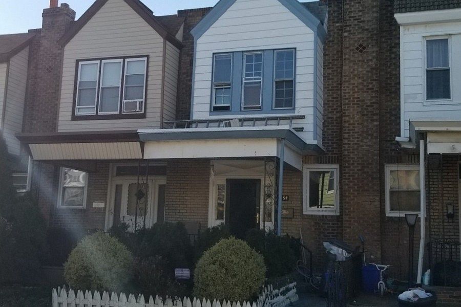 2nd image of 884 Granite St