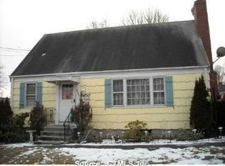 20 Mullen Rd, West Haven, CT 06516