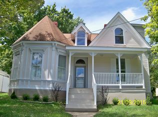 222 Mt Sterling Ave, Flemingsburg, KY 41041