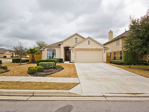 2nd image of 2859 Angelina Dr