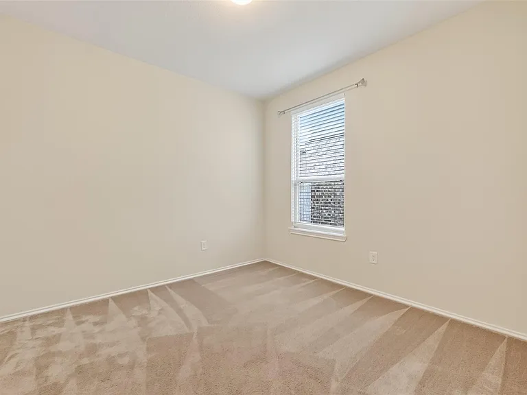 4418 Windmill Run Dr — Photo 22