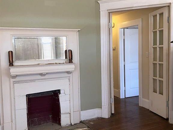 2nd image of 1120 Lilac St
