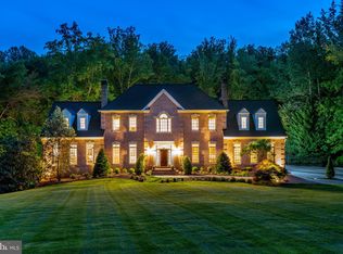 2604 Hannah Farm Ct, Oakton, VA 22124