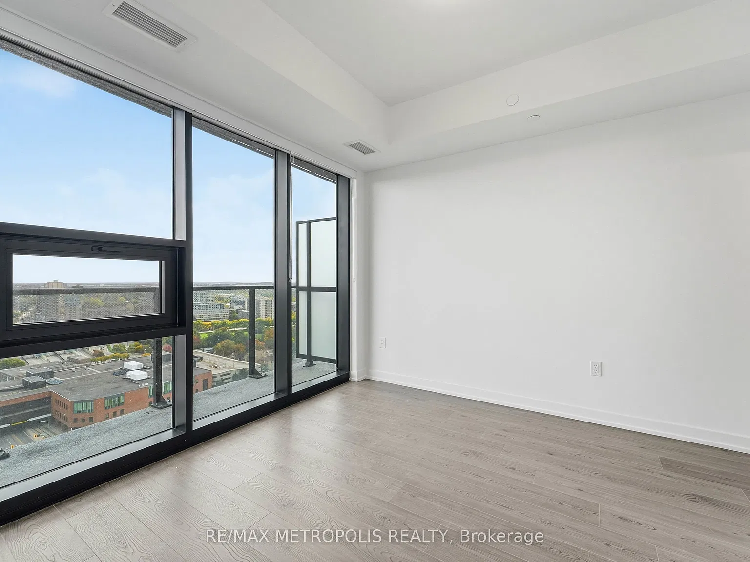 2 bed, $1,750 — Photo 2