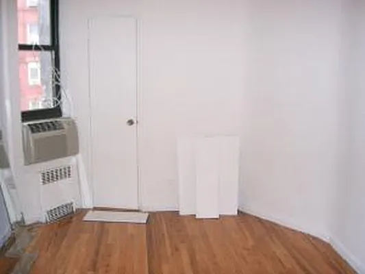 Rented by Rent Manhattan | media 8