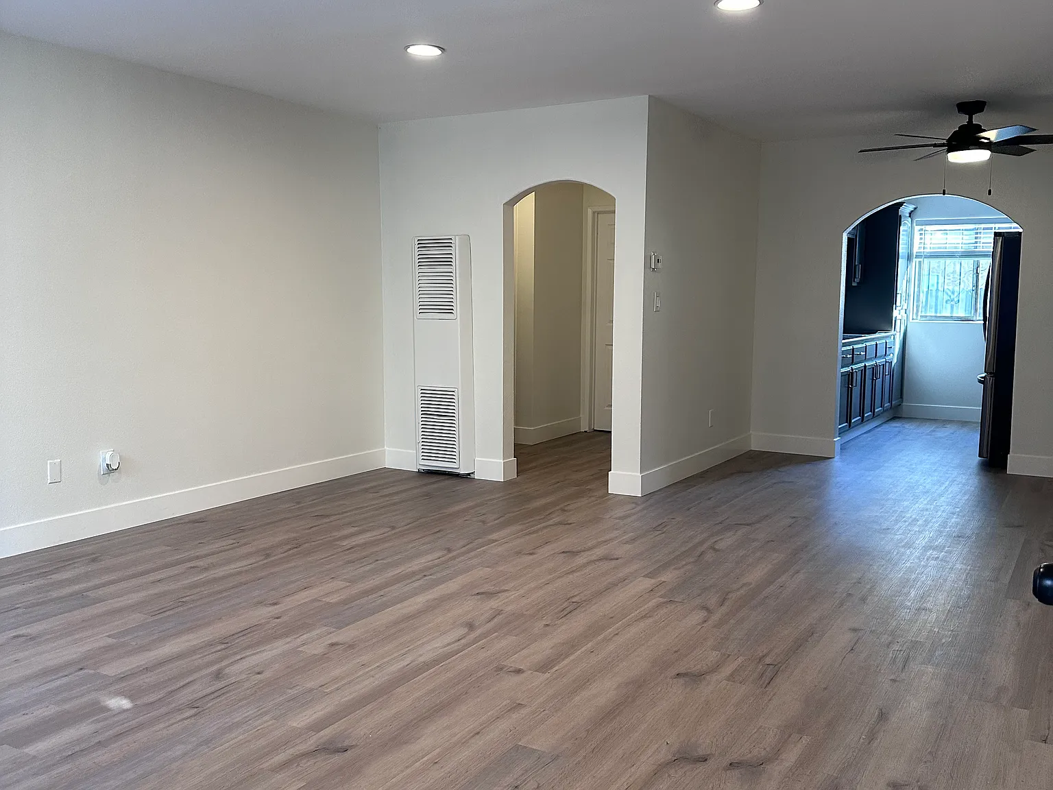 617 N Garfield Ave — Photo 4