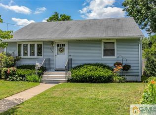 129 Mechanic St, Hightstown, NJ 08520