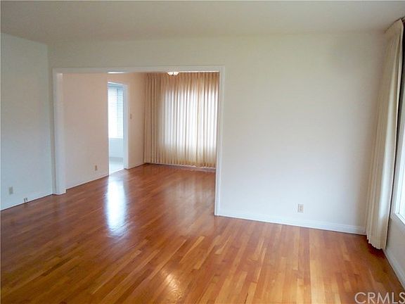 Beautiful Hardwood Floors - Formal Dining Room