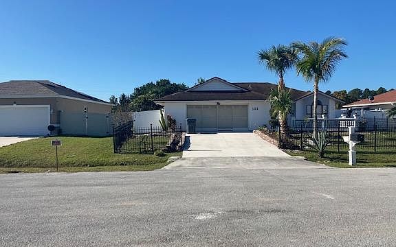 2nd image of 322 Miami Ln
