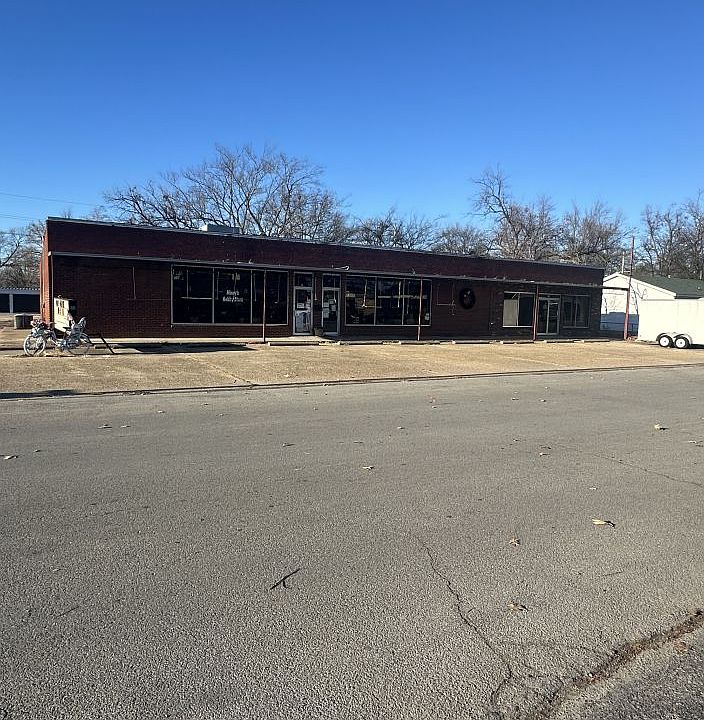 1st image of 201-203 E Pine St