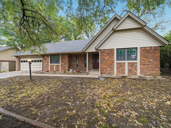 6914 E 75th St, Tulsa, OK 74133