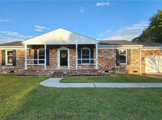 1933 Yacht Club Rd, Hayes, VA 23072