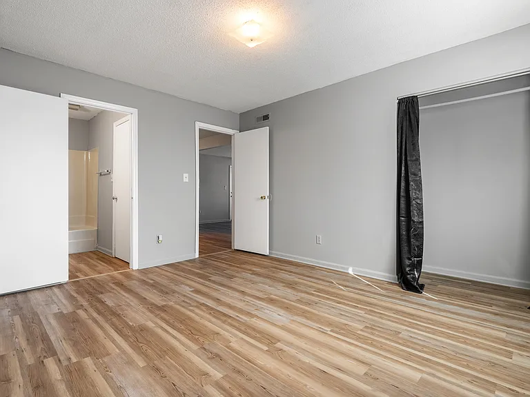 511 Poplar St #C — Photo 7