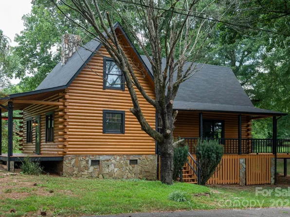 5309 Hall St, Conover, NC 28613