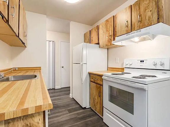 5th image of 5411 39th Ave #207