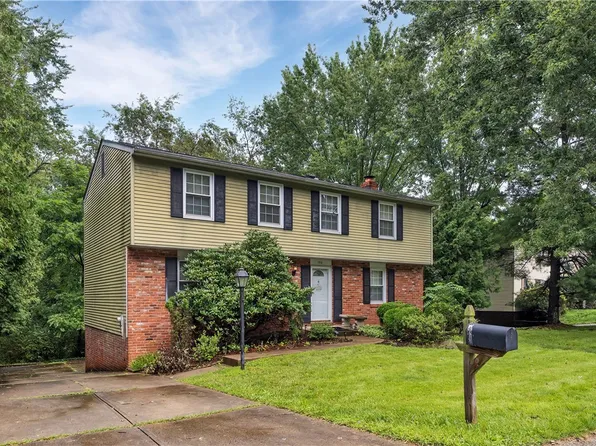 285 Shasta Dr, Pittsburgh, PA 15239