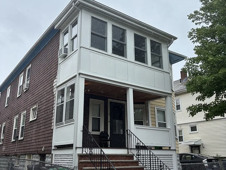 35 Minnesota Ave #2 — Photo 1