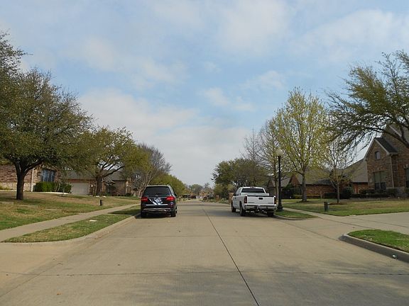 5th image of 3512 Summerfield Dr
