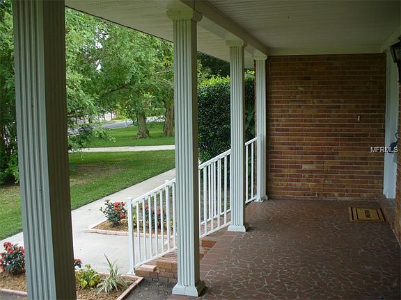 3rd image of 1933 Hallam Dr
