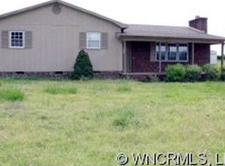 137 Allen Dr, Forest City, NC 28043