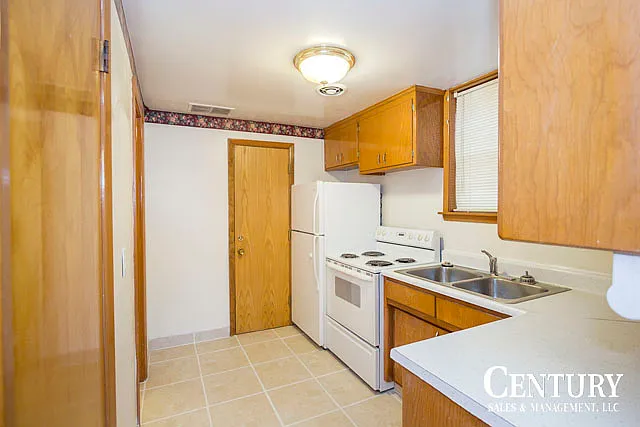 1220 S 22nd St #2 — Photo 12