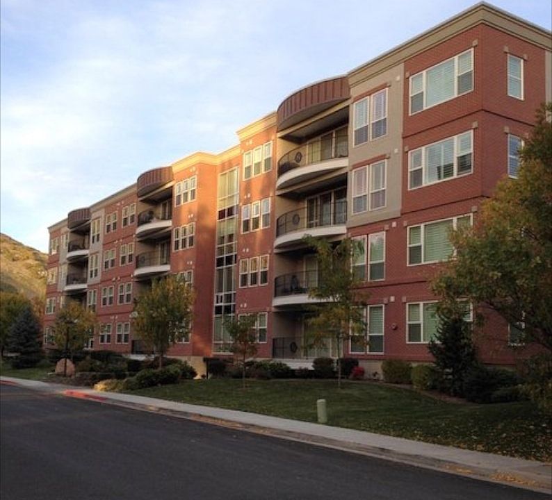 For Sale: 925 S. Donner Way #3500, Salt Lake City, Utah 84108