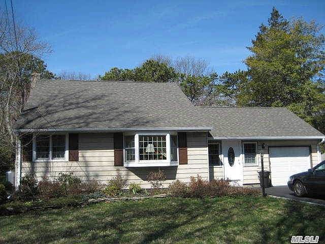 1st image of 782 Sylvan Ave