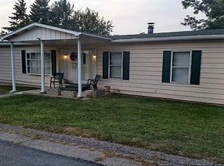 1250 Sycamore St, Washington, PA 15301