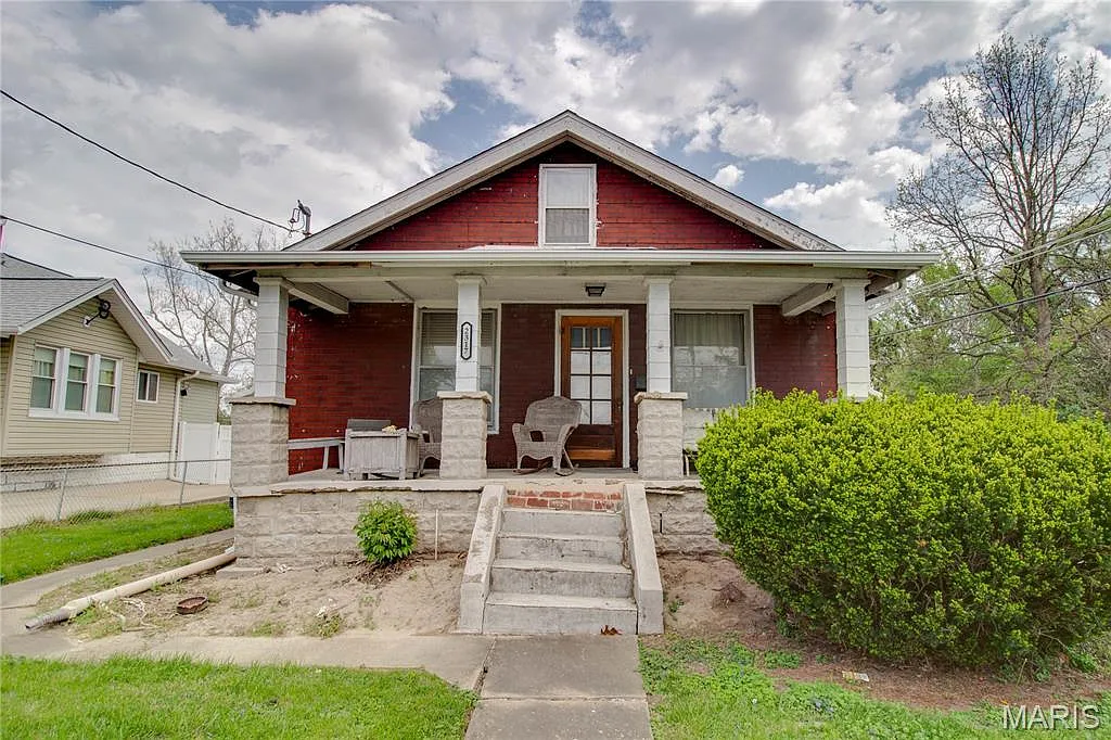2317 Washington Ave photo 1