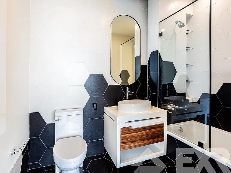10 Montieth St #740 — Photo 3