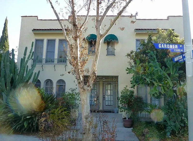 1 bed, 780 sqft, $2,644 — Photo 1
