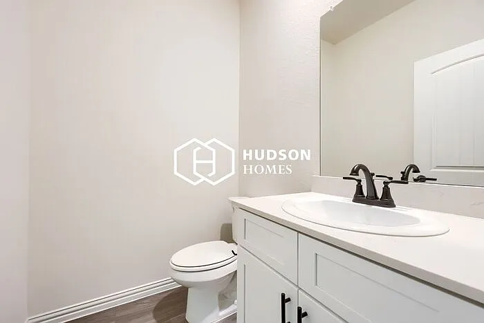 1605 Annabelle St — Photo 10