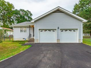 127 S Center St, Rossville, GA 30741