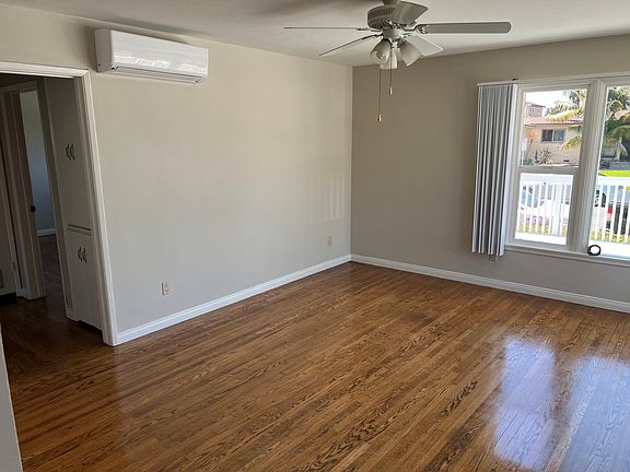 4th image of 1701 S Tremont St #1701