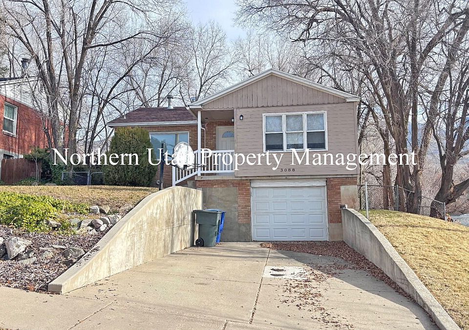 1st image of 3088 Quincy Ave