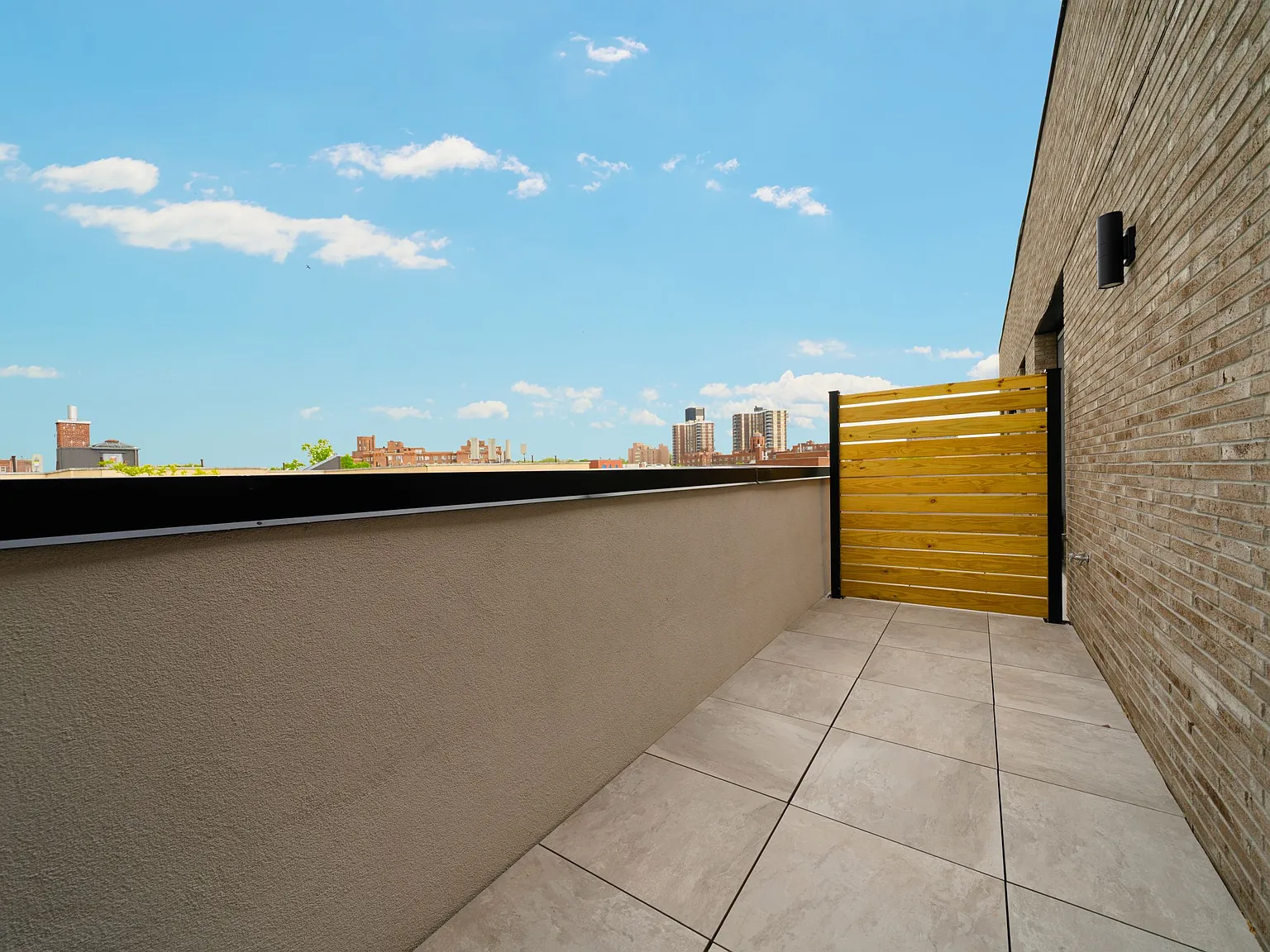3870 Sedgwick Avenue — Photo 3