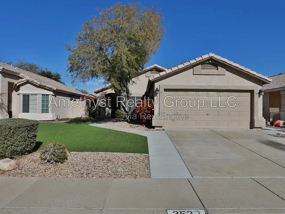 3522 W Via Del Sol Dr