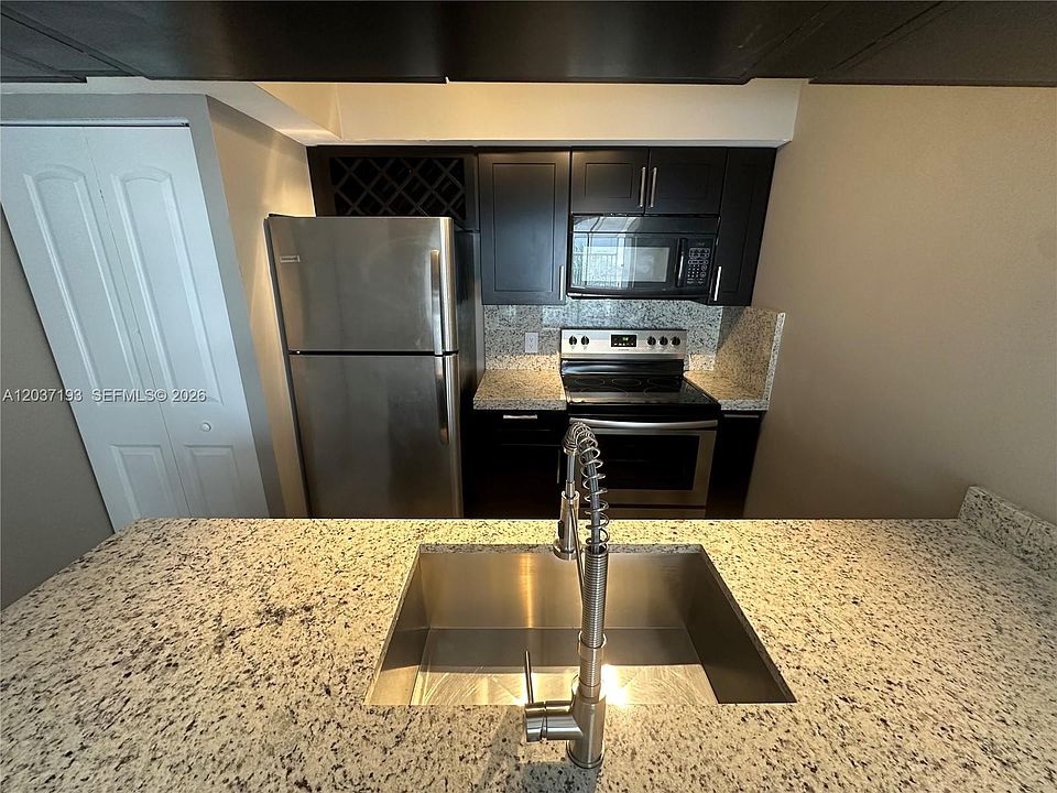 1st image of 5672 Rock Island Rd APT 260