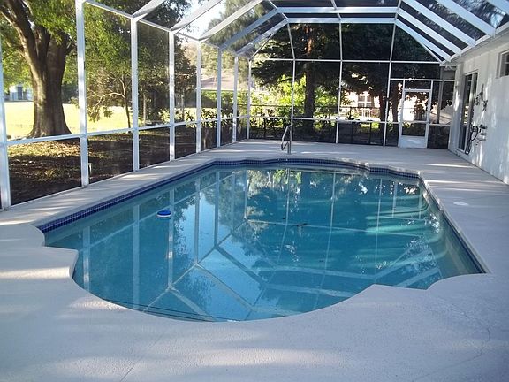 5th image of 6062 Sabal Crossing Ct