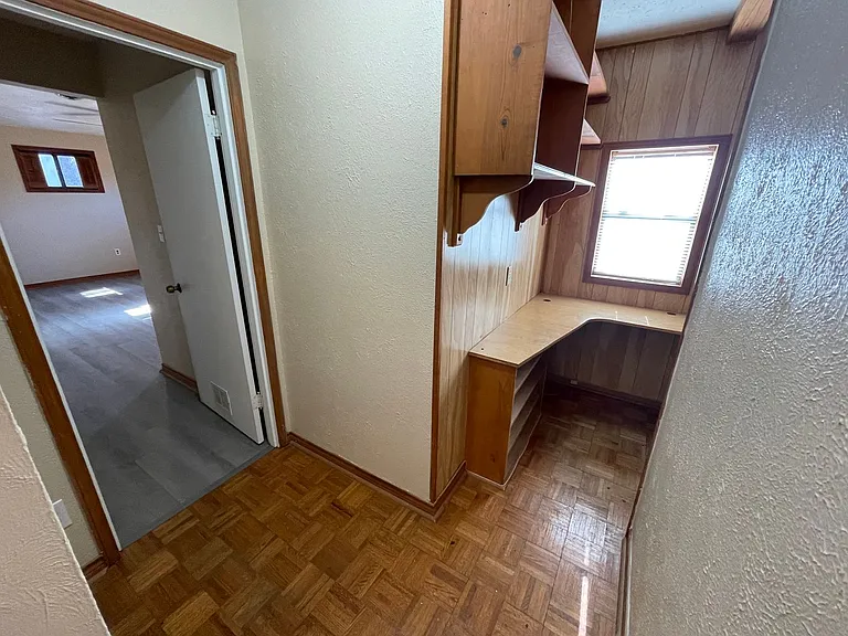 770 Peyton Dr — Photo 15