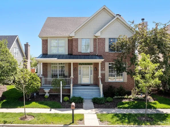 N325 Armstrong Ln, Geneva, IL 60134