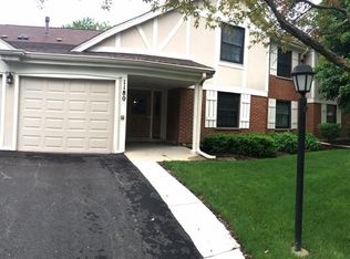 1180 Buckingham Ct APT B2, Wheeling, IL 60090