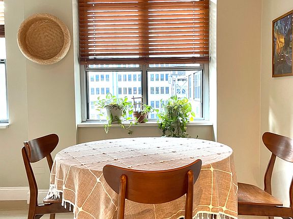 4th image of 80 Park Ave APT 12P