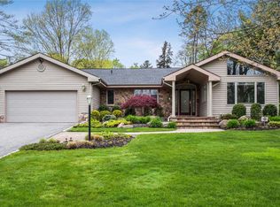 7 Noel Ln, Jericho, NY 11753
