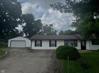 4153 Allen Dr, Brownsburg, IN 46112