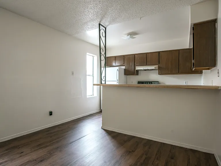 12353 Mountain Road NE — Photo 3